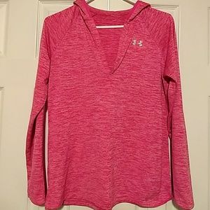 Under armour top